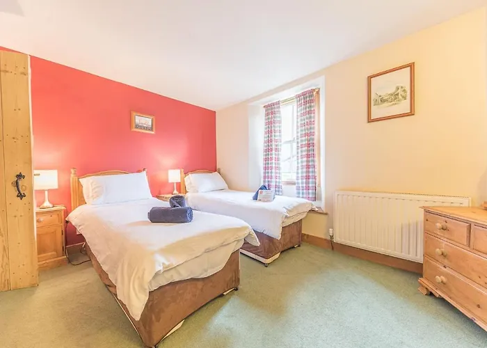 1 Dixon Ground بيت للعطل *