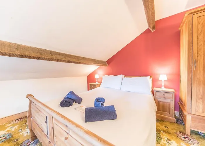 1 Dixon Ground بيت للعطل