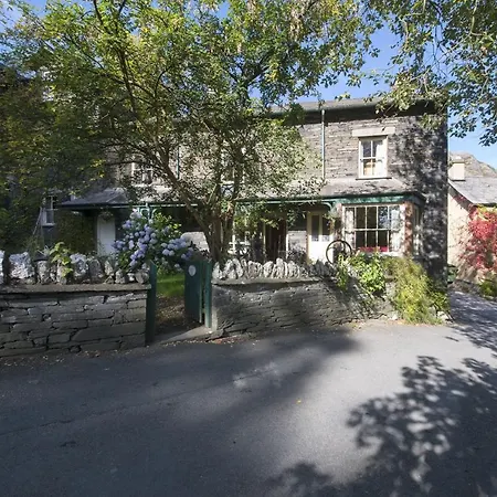 1 Dixon Ground